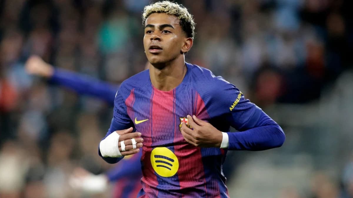 Lamin Yamal futbolçular arasında öz kumirinin adını açıqlayıb