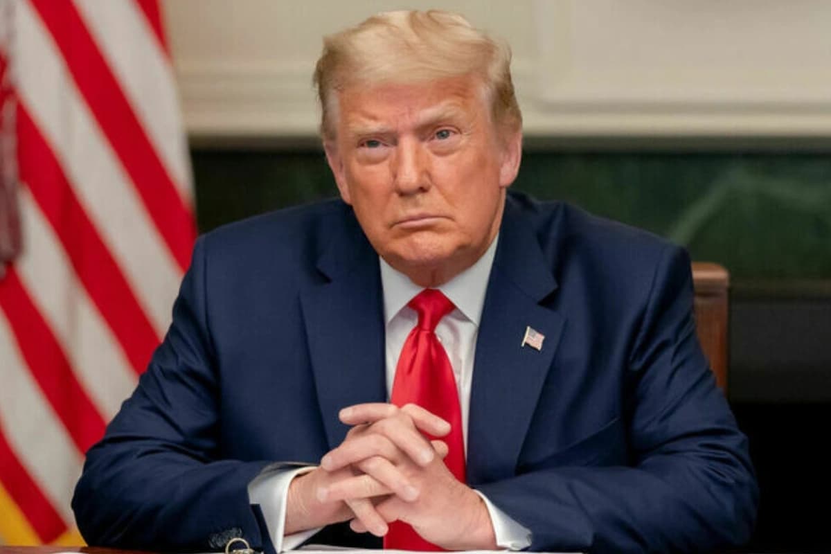 Tramp: "İran nüvə silahından imtina edir"