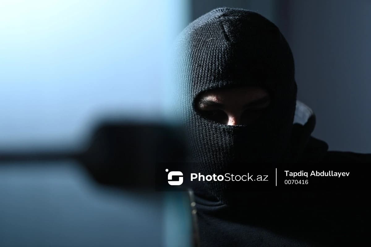 40 min manatlıq oğurluq edən keçmiş məhkum ƏLƏ KEÇDİ