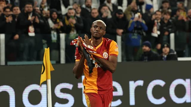 Viktor Osimhen İngiltərə nəhənginə çağırıldı