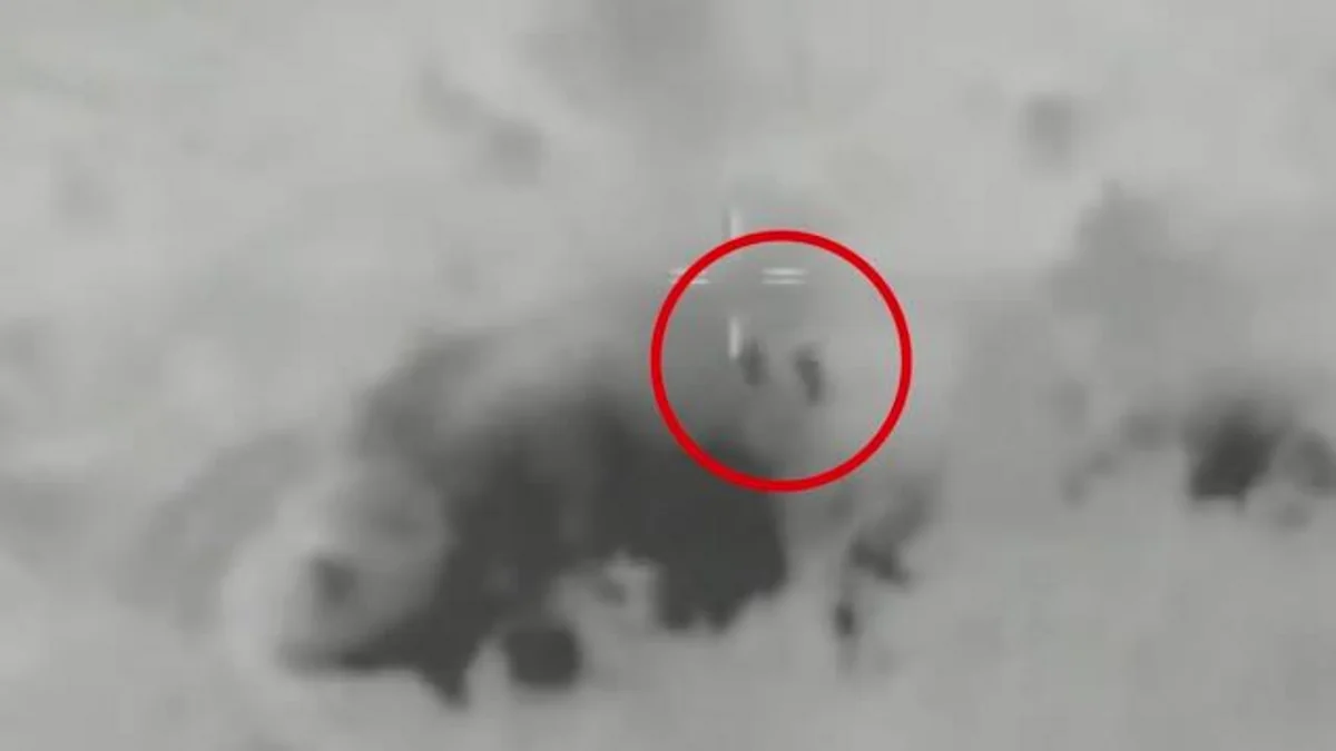 İsrail Livanın cənubunda "Hizbullah"a zərbə endirdi