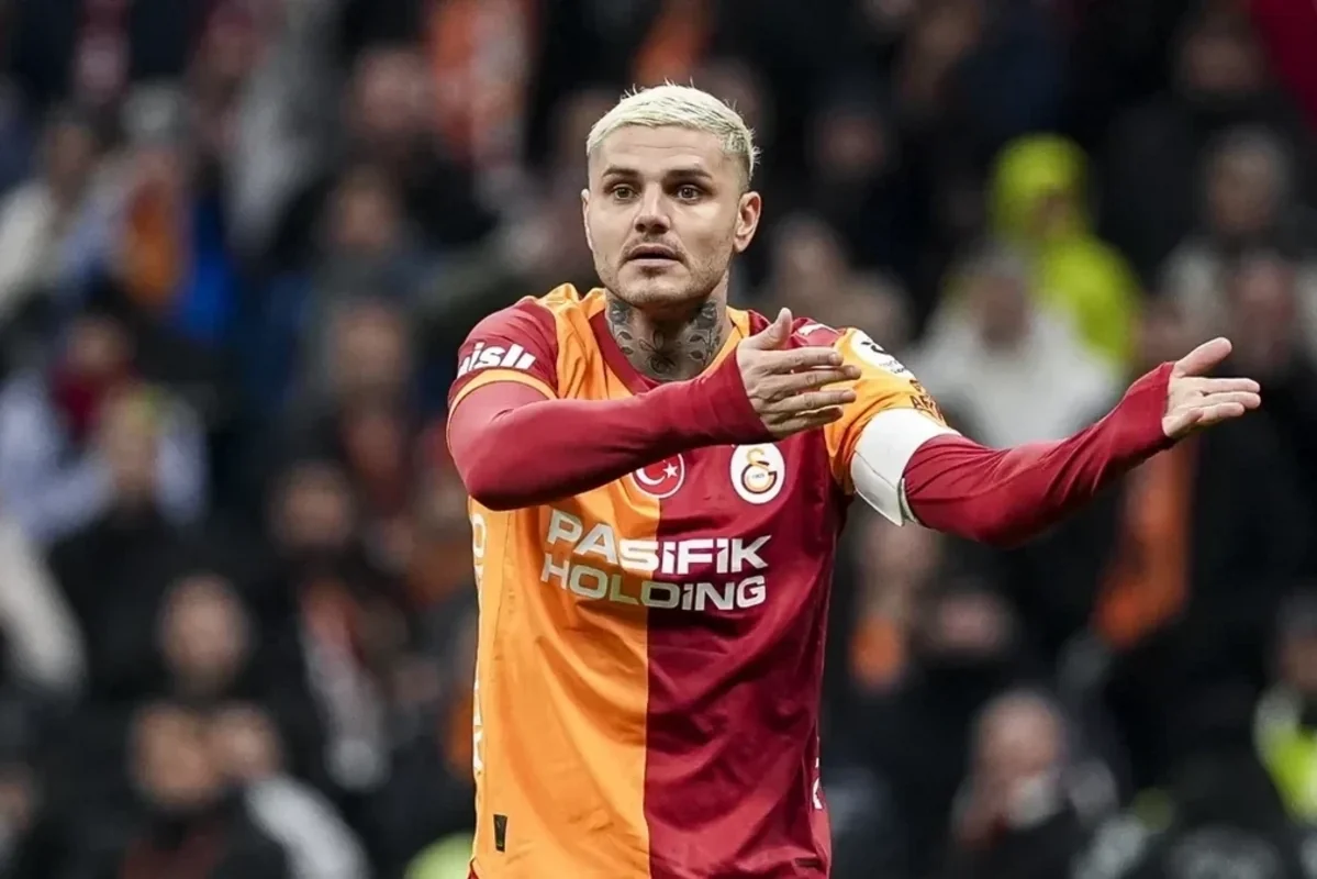 Mauro İkardidən "Qalatasaray"a XƏBƏRDARLIQ