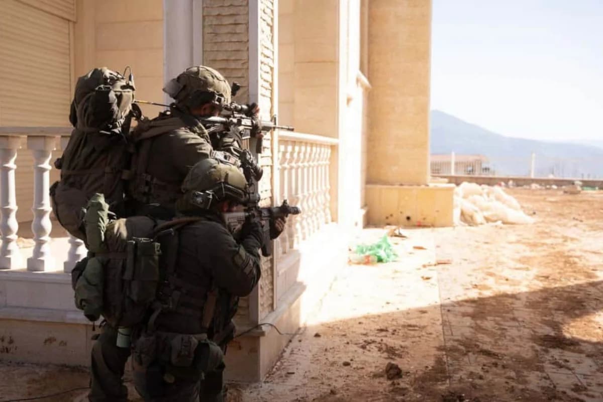 SEPAH-ın Hərbi Dəniz Qüvvələrinin (HDQ) kəşfiyyat idarəsinin rəisi də ÖLDÜRÜLDÜ - FOTO