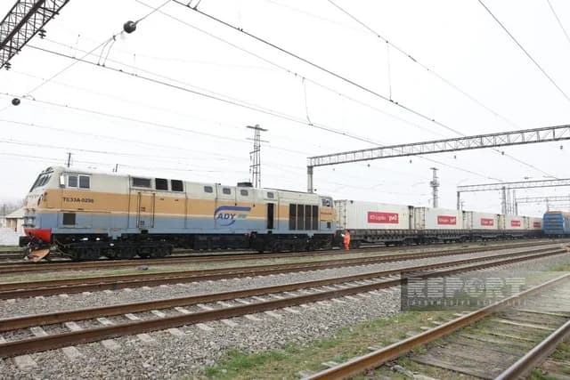 Rusiyanın İrana göndərdiyi humanitar yardım "Qaradağ" stansiyasına çatıb - FOTO