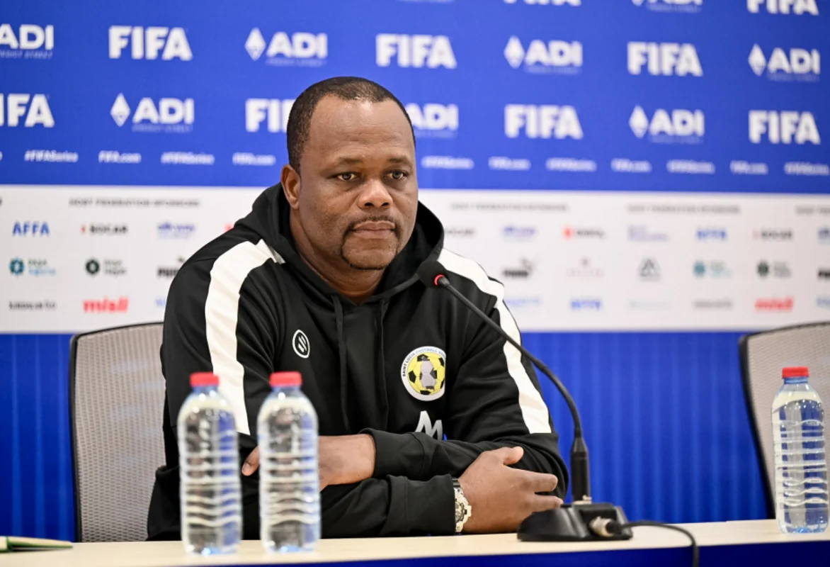 Sent-Lüsiya millisinin baş məşqçisi: "Azərbaycanla matçda böyükhesablı məğlubiyyət gözləmirdik"