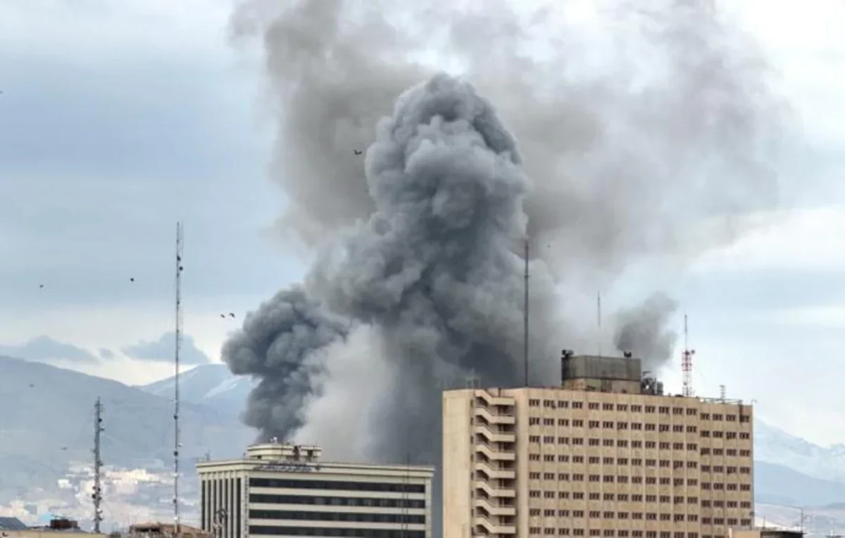 KİV: İranda münaqişənin həllində əsas fiqur ola biləcək siyasətçi açıqlanıb