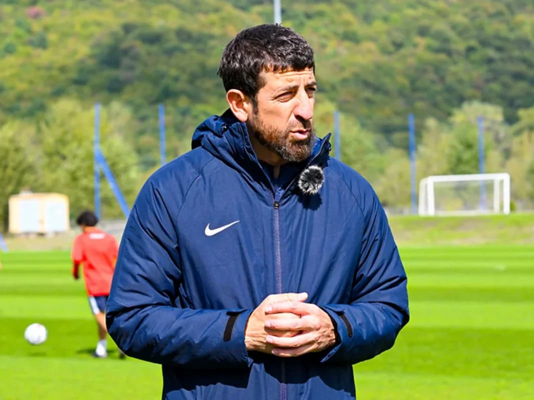 Millimizin baş məşqçisi komandanın əsas problemlərini AÇIQLADI