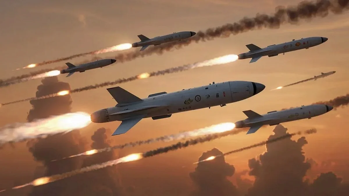 ABŞ bazasına sirli raket zərbəsi: "Şahab-12" döyüşdə sınaqdan keçirilib? - VİDEO