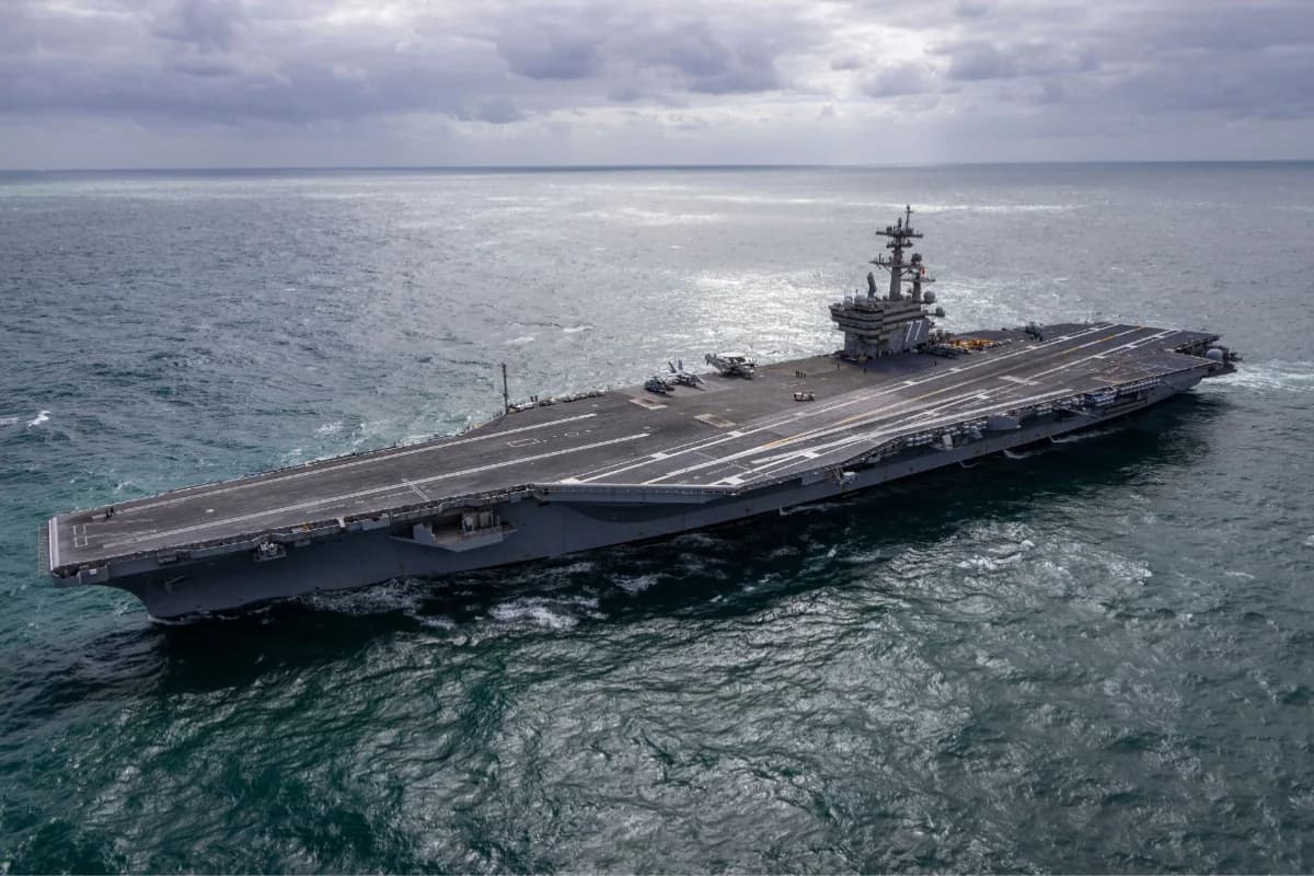 KİV: ABŞ Yaxın Şərqə üçüncü aviadaşıyıcı göndərir