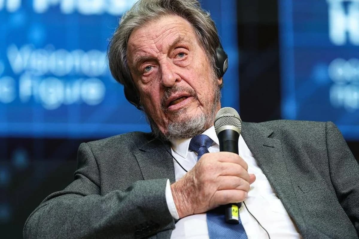 İlon Maskın atasından iddialı açıqlama: "Yadplanetlilər var"