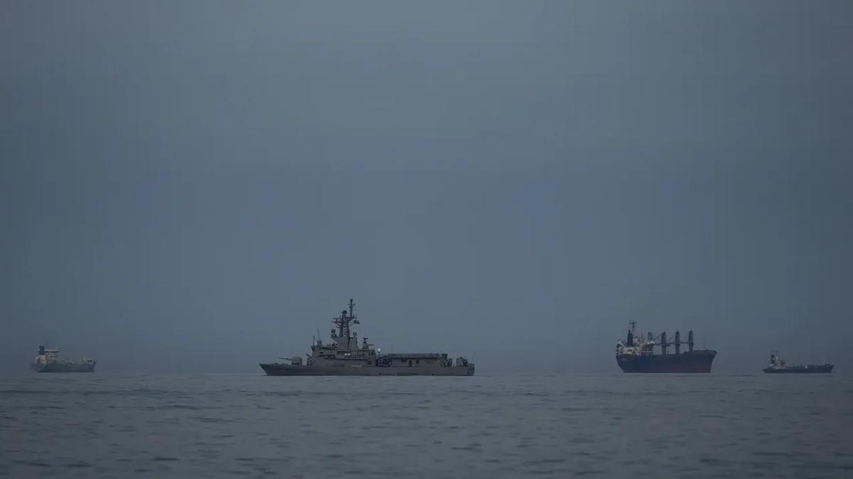 BƏƏ və ABŞ Hörmüz boğazını güc yolu ilə açmağı planlaşdırır