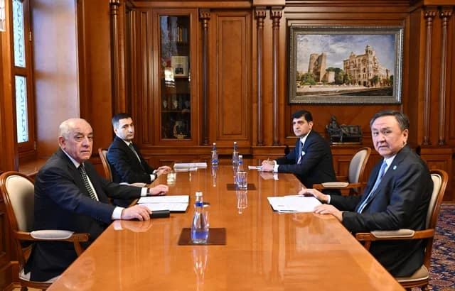 Baş nazir Əli Əsədov Türk Dövlətləri Təşkilatının baş katibi ilə görüşüb