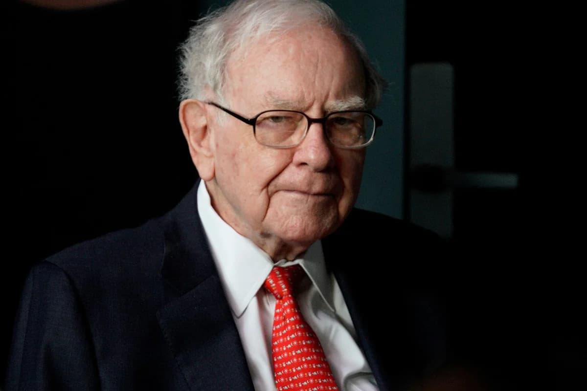 Uorren Baffet nüvə silahı ilə bağlı "fəlakət ssenarisi" barədə xəbərdarlıq edib