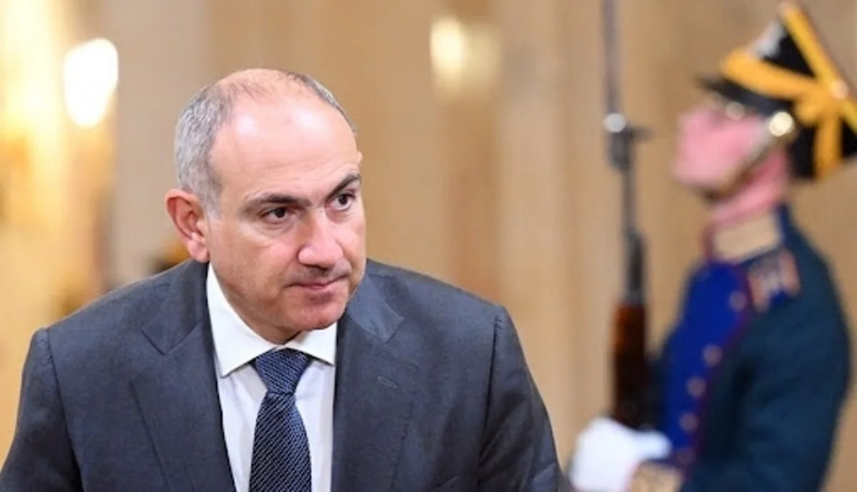 Paşinyana hücum edən şəxs həbs edildi