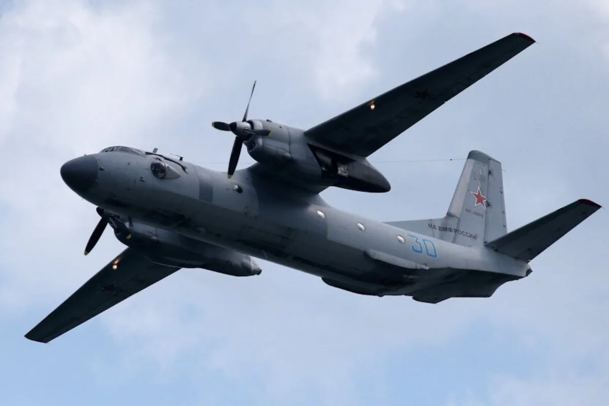 Rusiyanın "An-26" təyyarəsi qayaya çırpılıb: 29 nəfər həlak olub