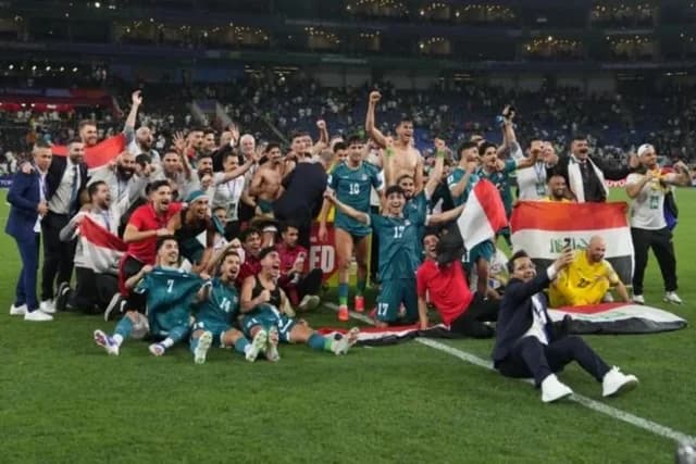 İraqda futbol sevinci rəsmi tətilə çevrildi