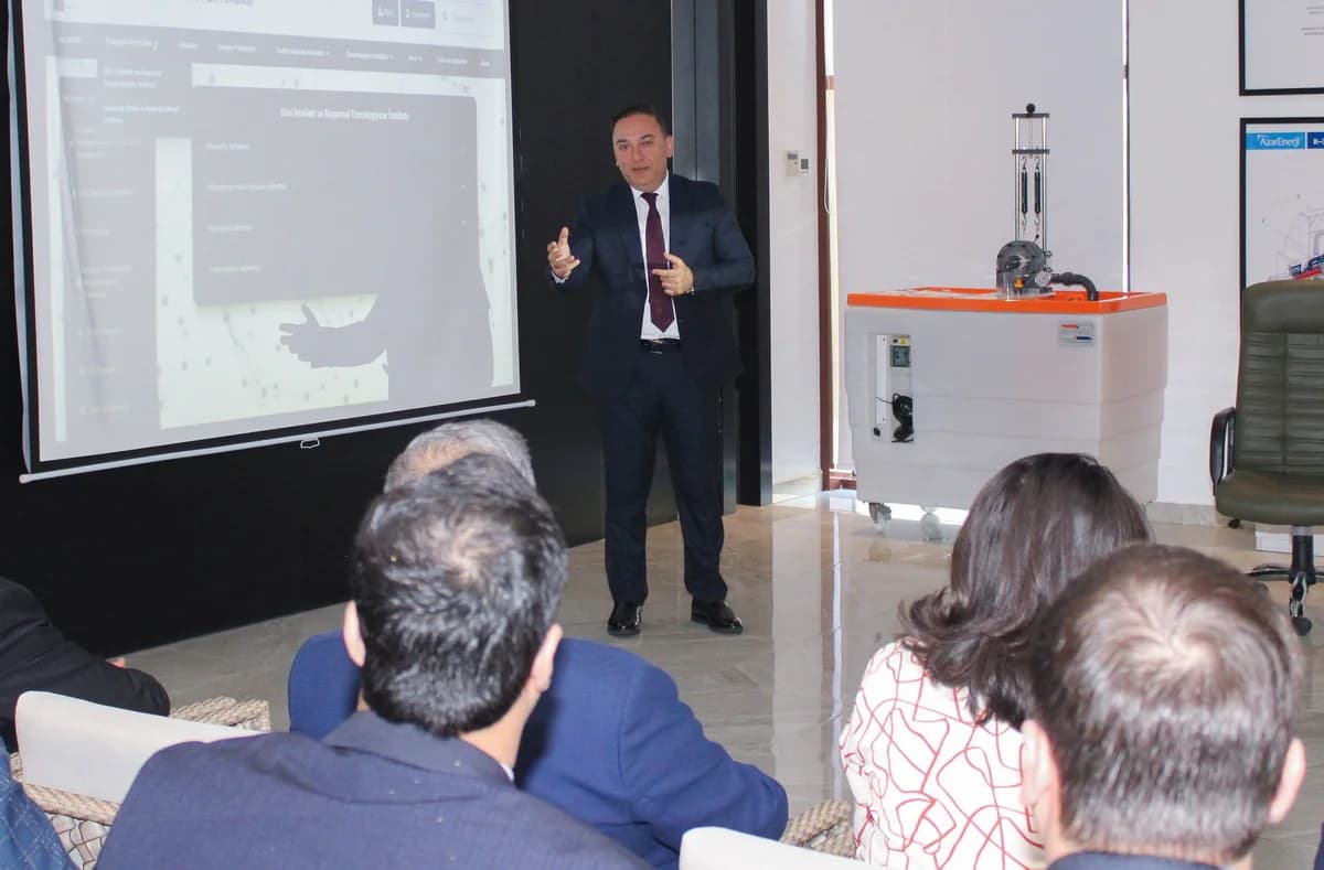 Universitet-tədqiqat-sənaye inteqrasiyası ilə dayanıqlı gələcəyə: MDU-da "Tədqiqat Mövzu Hovuzu Platforması" təqdim olunub