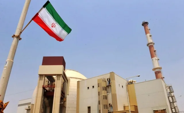 Buşehrə ZƏRBƏ: AES əməkdaşı həlak oldu