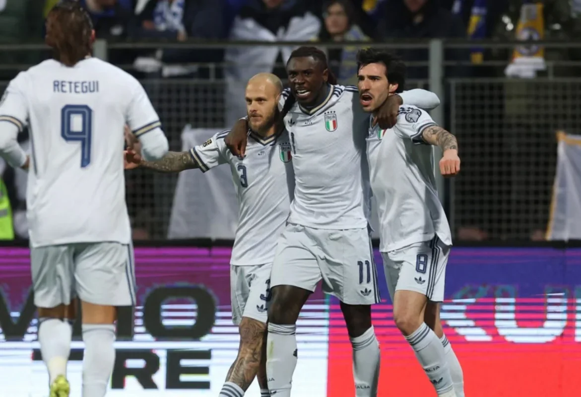 İtaliya millisi dünya çempionatına vəsiqə üçün bonus tələb edib