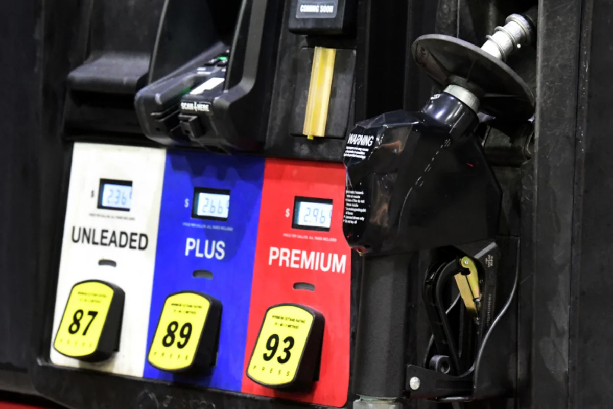 ABŞ-də benzinin qiyməti son dörd ildə ən yüksək səviyyəyə çatdı