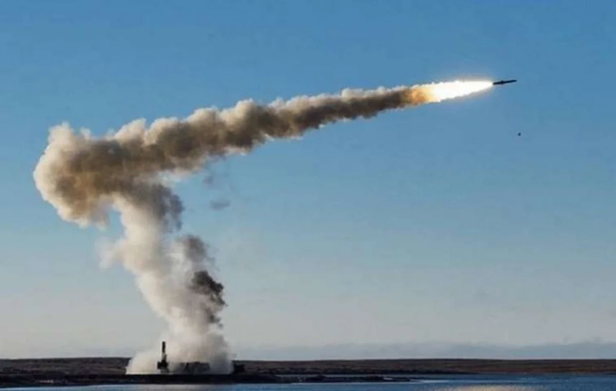 İsrail ordusu Livanda "Hizbullah" obyektlərinə zərbələr endirdiyini açıqlayıb