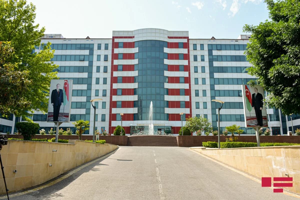 "Papanin" hospitalında nüfuz alveri - Yüksəkrütbəli hərbçi İTTİHAM OLUNUR