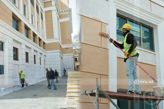 Nizami Kino Mərkəzinin divarları əvvəlki görkəminə qaytarıldı - VİDEO