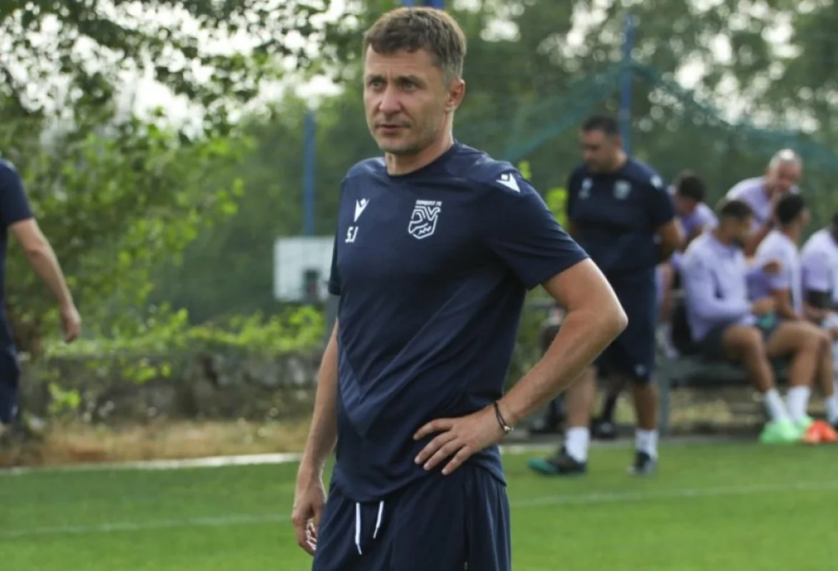 "Sumqayıt" baş məşqçisi ilə bağlı qərar verdi