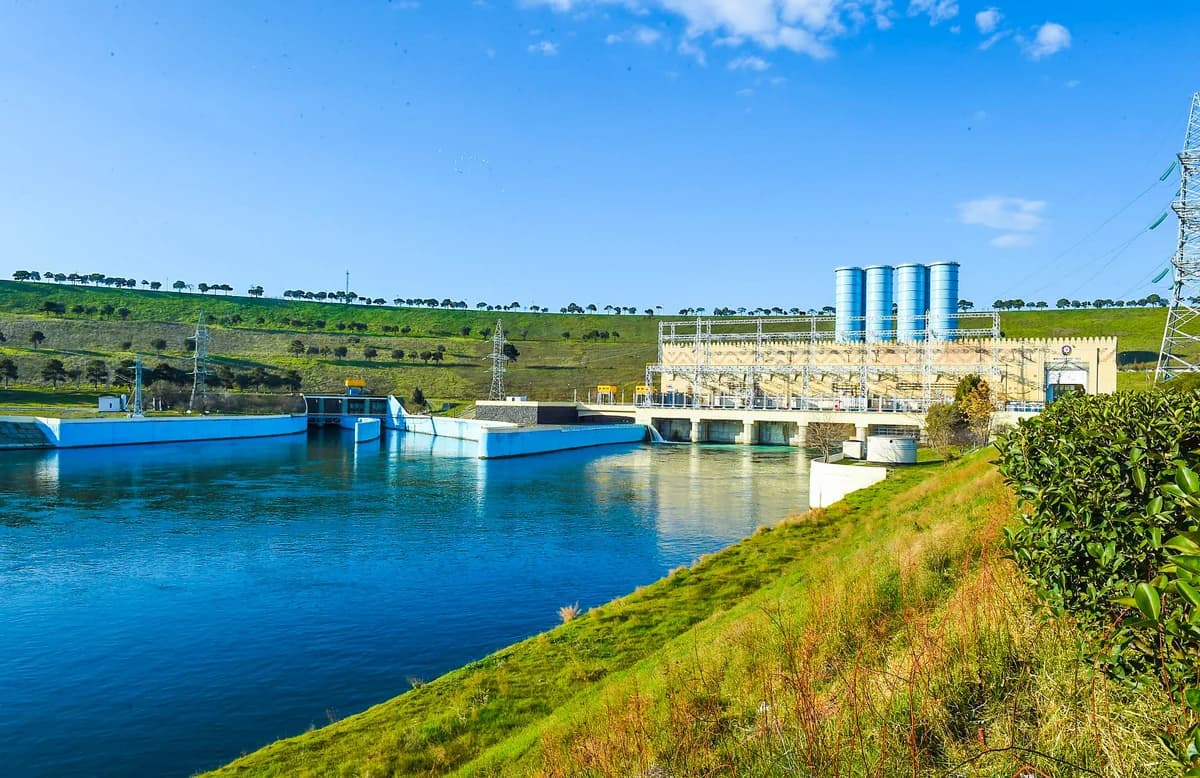 İki su elektrik stansiyasının tikintisinə 43 milyon manatdan çox pul xərclənəcək