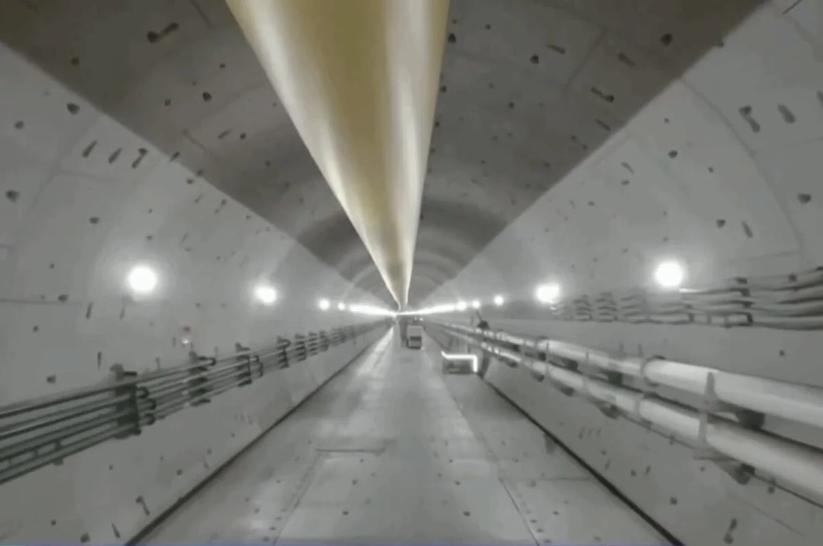 Çində sualtı dəmir yolu tunelinin inşasında unikal nailiyyət əldə olundu