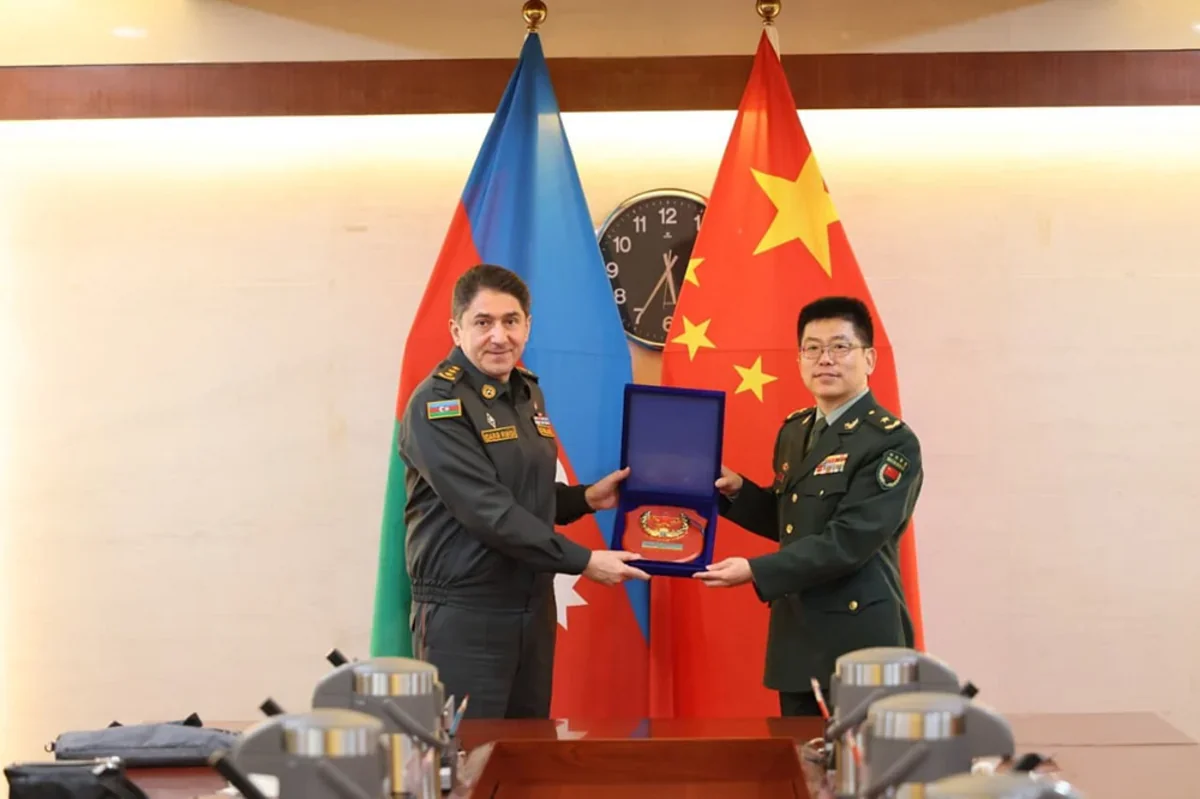 Azərbaycanla Çin arasında hərbi əməkdaşlıq məsələləri müzakirə olunub