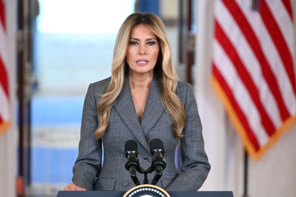 Melaniya Tramp Konqresə "Epşteyn işi" ilə bağlı çağırış edib