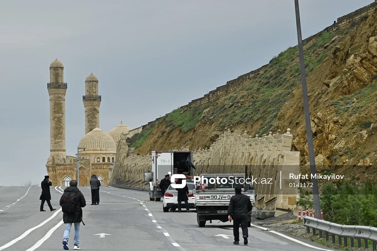 Bibiheybət yolunda bərpa işlərinə başlanıldı
