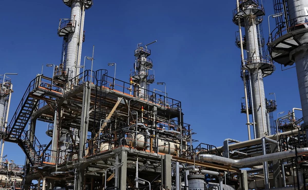 İran zərbələrə məruz qalmış zavodun işini yaxın vaxtlarda bərpa edəcək