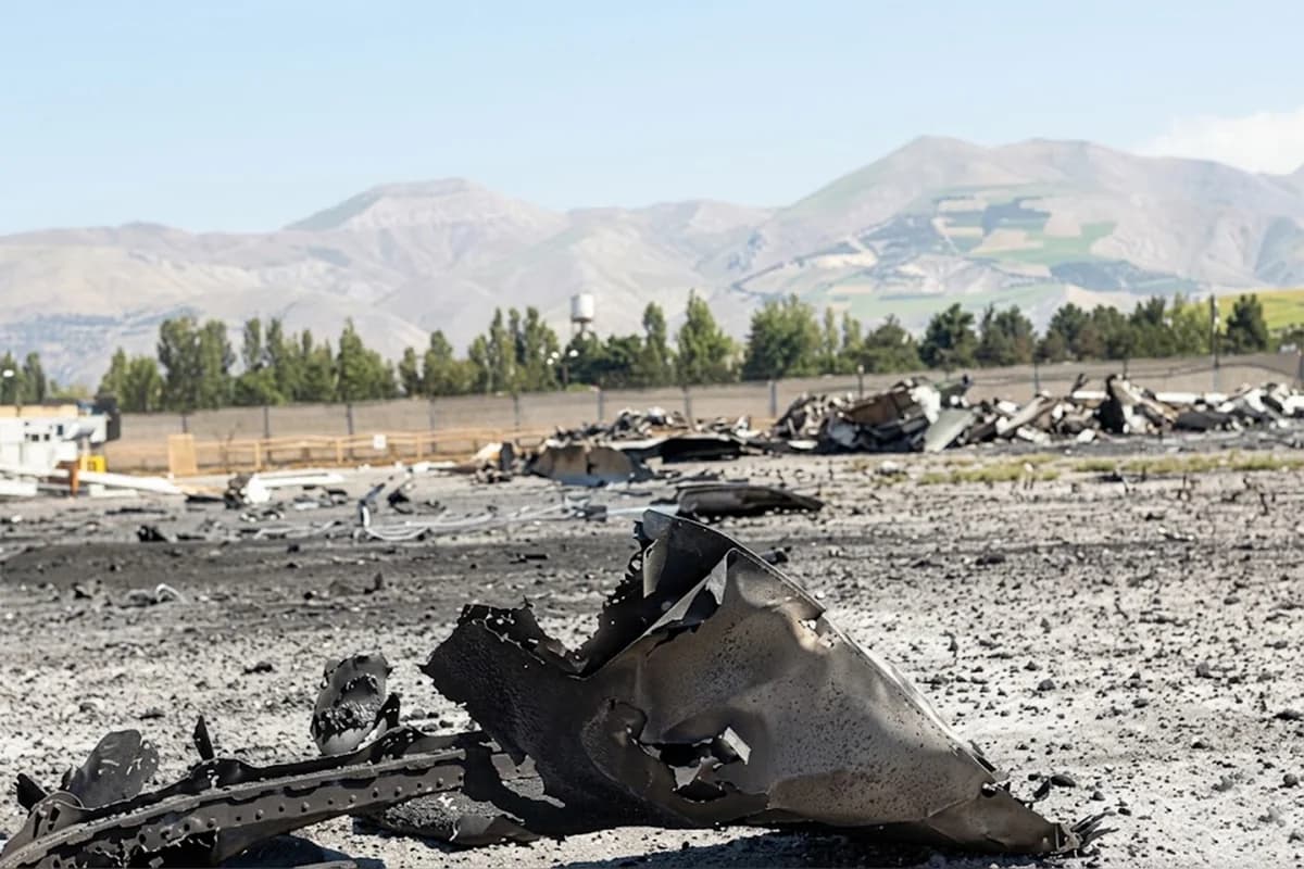 Tehran hava limanında müəmmalı dağıntılar - VİDEO