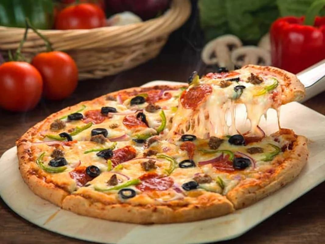 İtaliyada gənc futbolçu pizzaya görə öldürüldü - FOTO