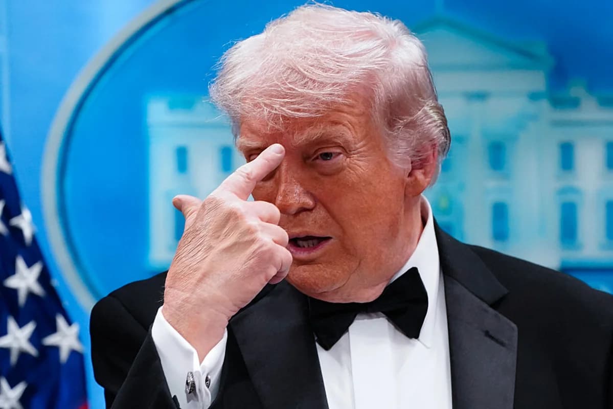 Donald Tramp Nikolas Maduronun qaçırılması zamanı istifadə olunan silahın sirrini açıqladı