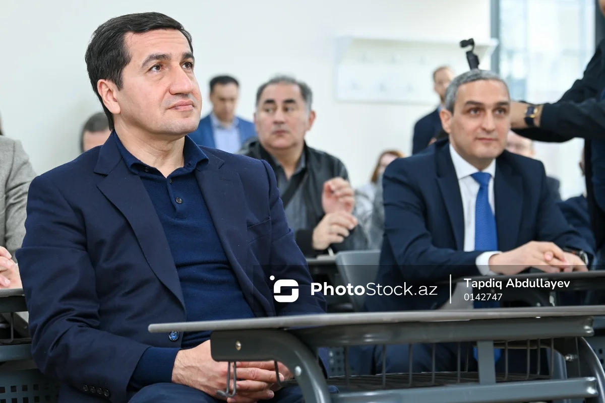 Hikmət Hacıyev diplomatları Qarabağ Universiteti ilə əməkdaşlığa çağırıb