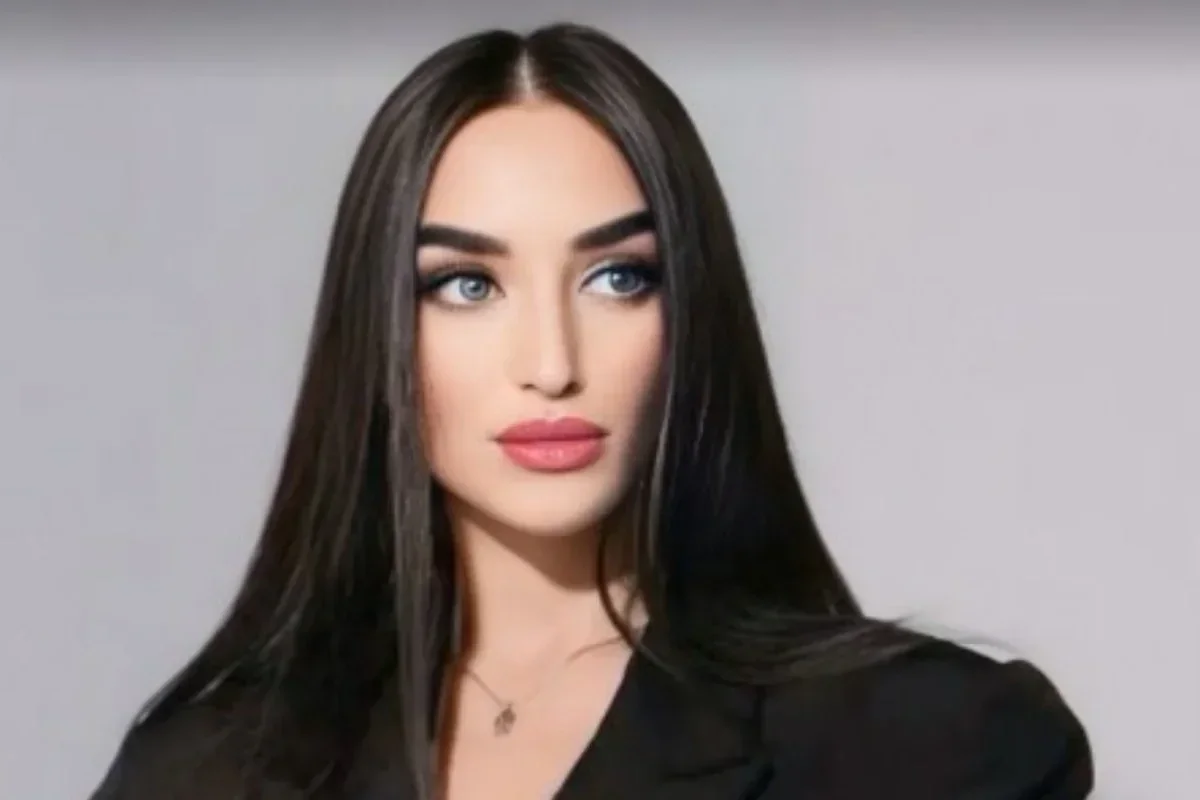 Alyona Əliyeva "Baku Fashion Week" moda həftəsindən paylaşım edib - FOTO