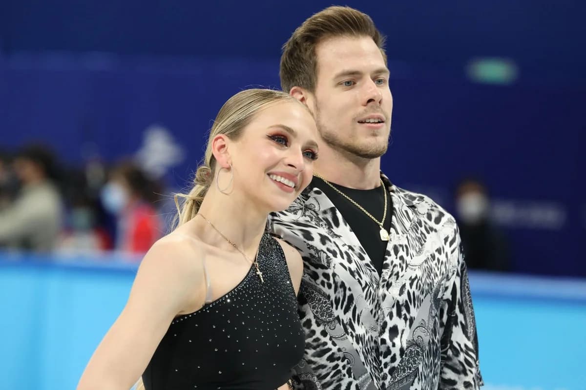 Rusiyalı fiqurlu konkisürən ağır zədə aldı, xəstəxanaya yerləşdirildi - VİDEO