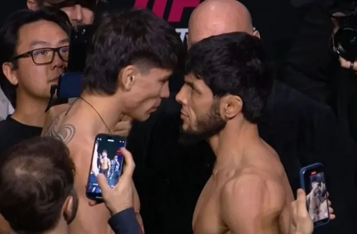 Tofiq Musayev UFC-də ilk qələbəsini qazanıb